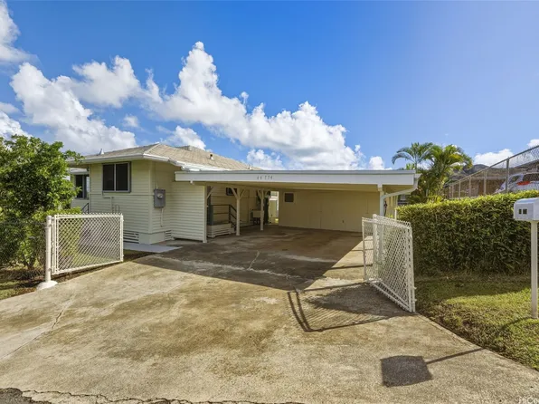 44-774 Kaneohe Bay Dr, Kaneohe, HI 96744