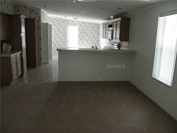 3rd image of 3810 N Citrus Cir