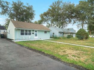 409 Hudson Blvd, Avenel, NJ