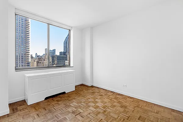 Rented by Mirador Real Estate | media 1