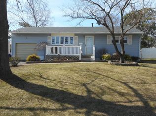 37 Tilton Ave, South Toms River, NJ 08757