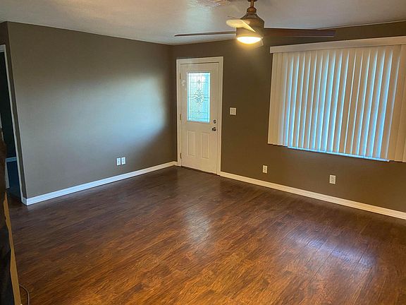 4th image of 6181 Sunnyside Dr