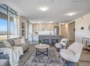 461 Green Rd #212, Hamilton, ON