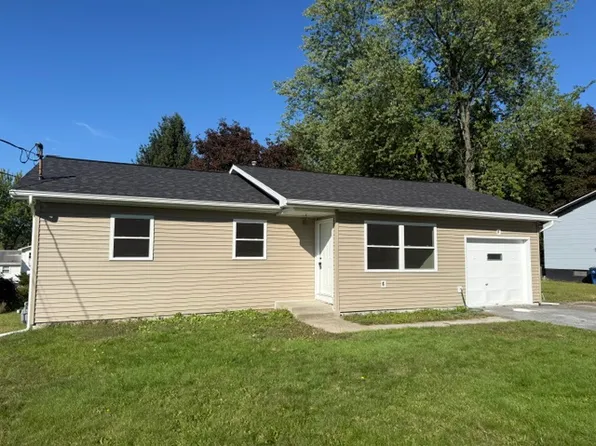 108 Forts Ferry Rd, Latham, NY 12110