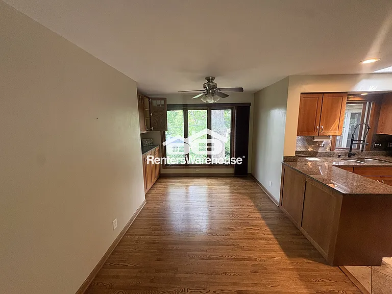 3500 Yukon Ave N — Photo 6
