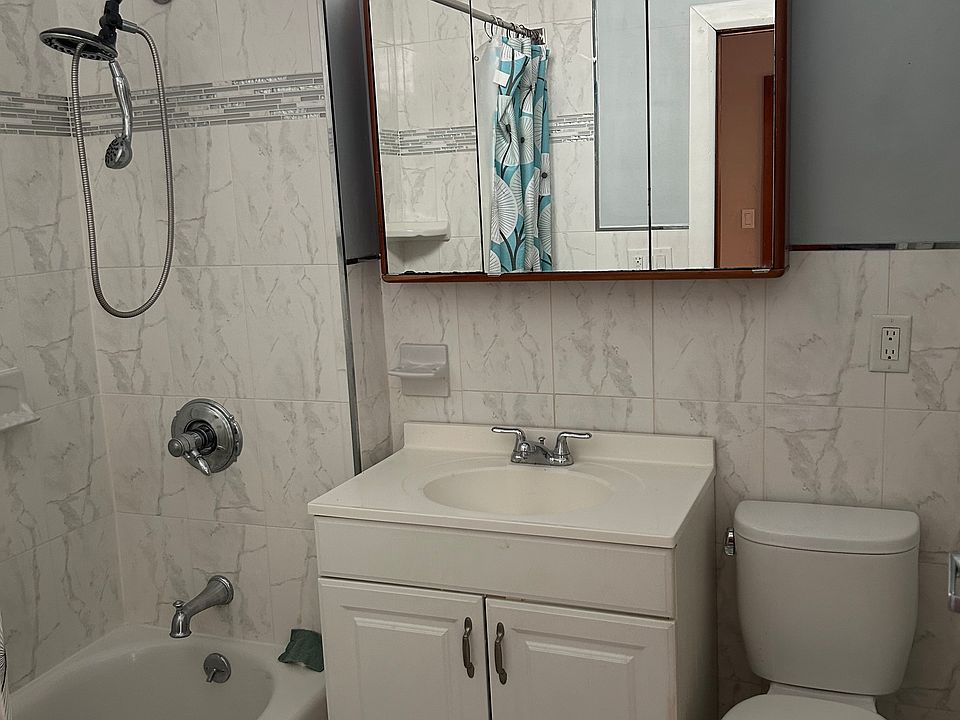 Full tile bathroom