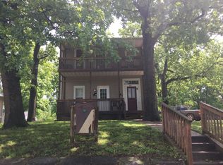 307 S Oak St, Nevada, MO 64772