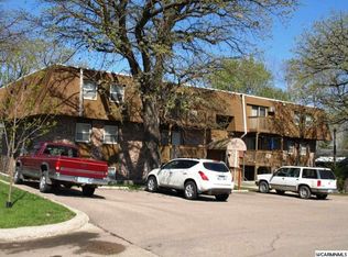 2000 Vision Ln APT C2, Redwood Falls, MN 56283