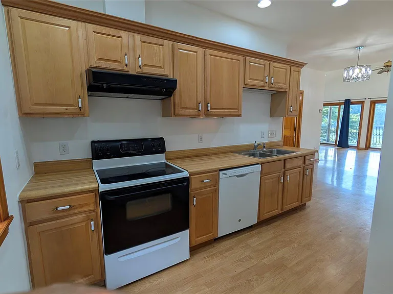 169 Shear Hill Rd — Photo 17