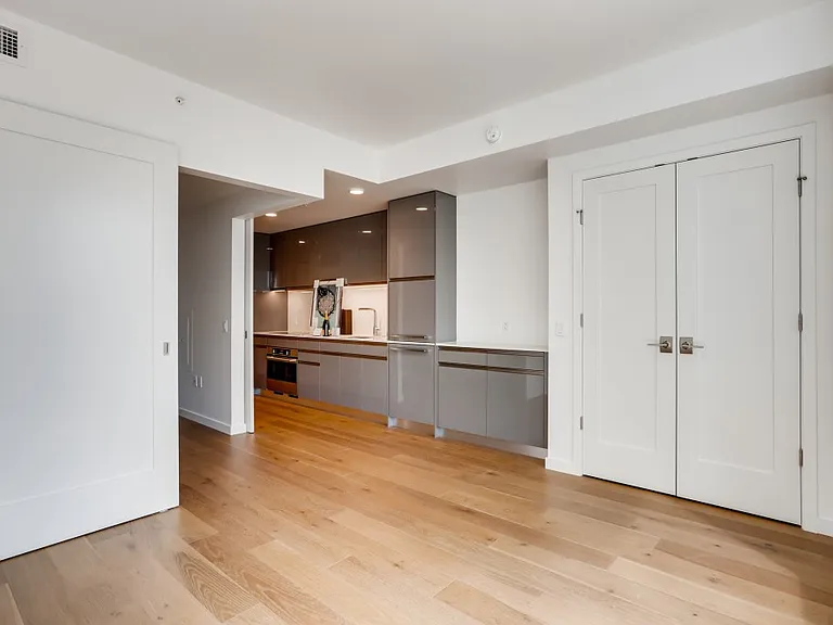 1808 Minor Ave #1110 — Photo 3