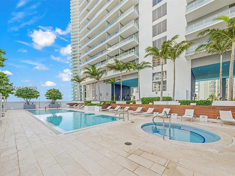 1300 Brickell Bay Dr #2104 — Photo 21