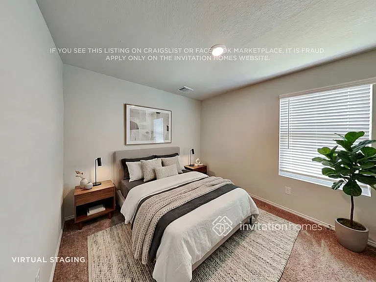 5449 Verdugos Palace — Photo 13