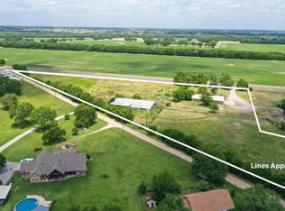 6483 W State Highway 56, Savoy, TX 75479