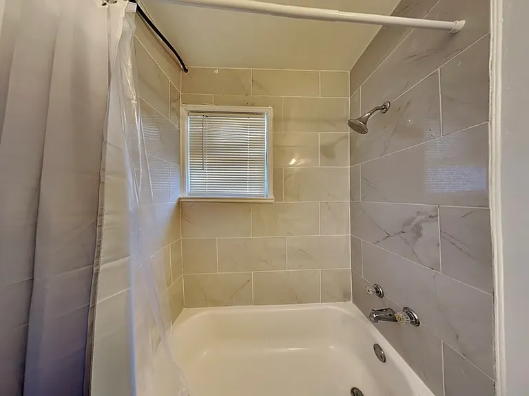 343 Pleasant St #2 — Photo 8