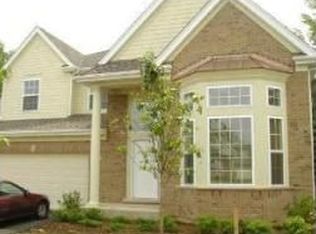 112 Indian Meadow Ln, Vernon Hills, IL 60061