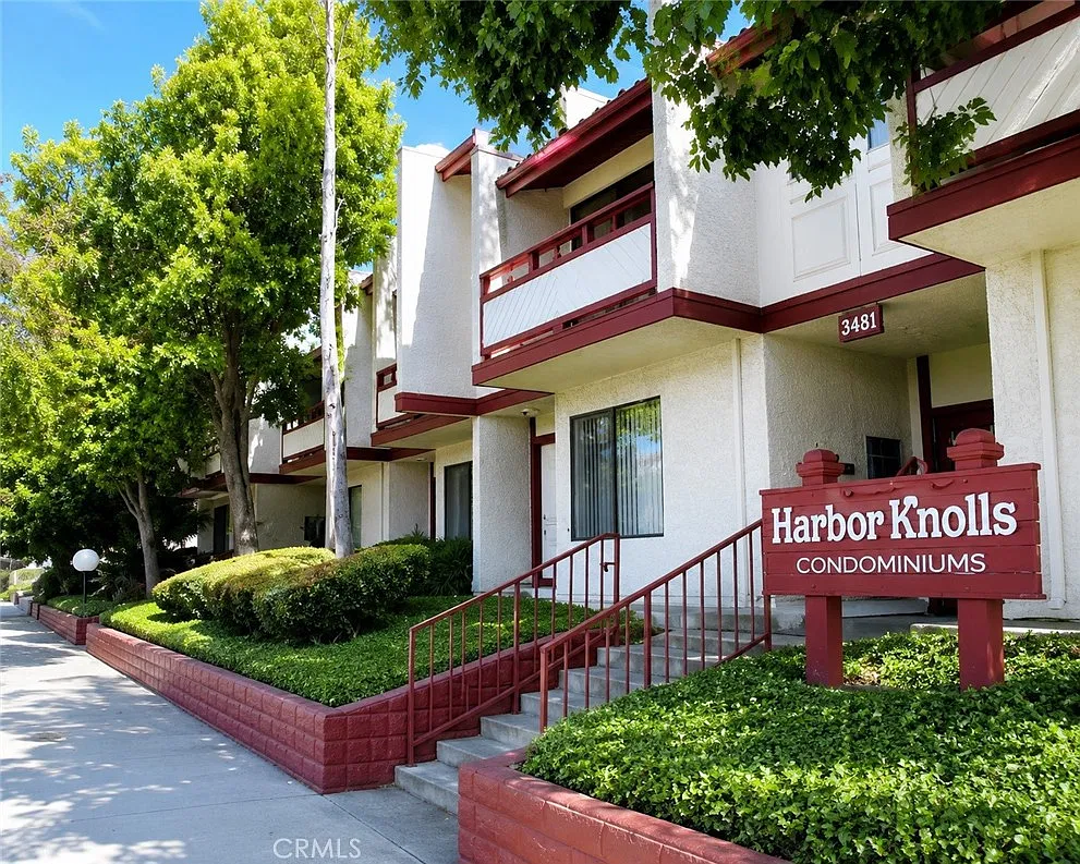 2 bed, 1273 sqft, $2,750 — Photo 1