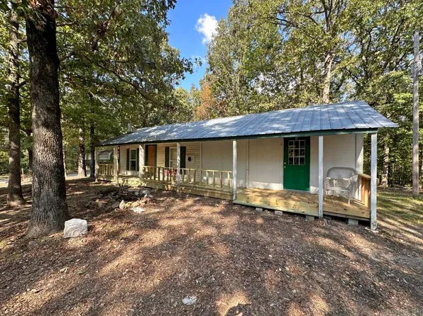 334 Country Charm Rd, Mountain View, AR 72560