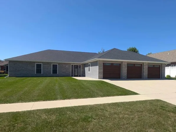 1516 Kristin Dr, Spencer, IA 51301