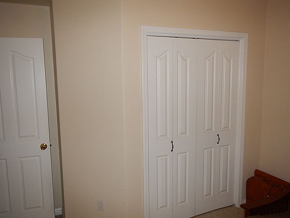 3rd image of 9669 Driftwood Ave