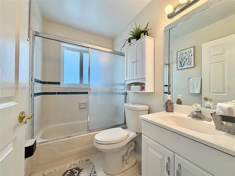 415 NW 165th Ave — Photo 35