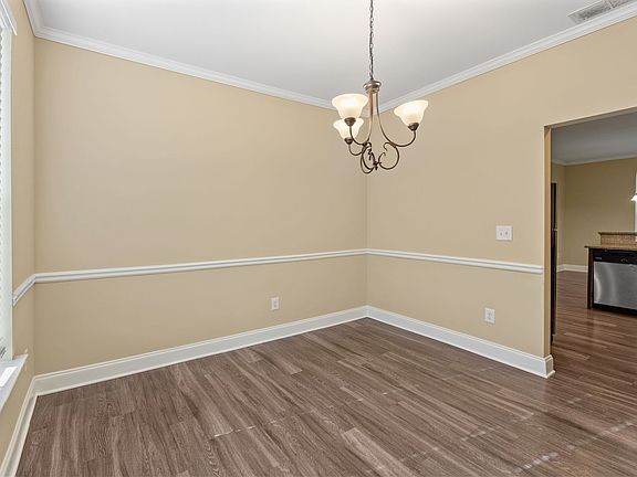 5th image of 719 Still Hill Ln