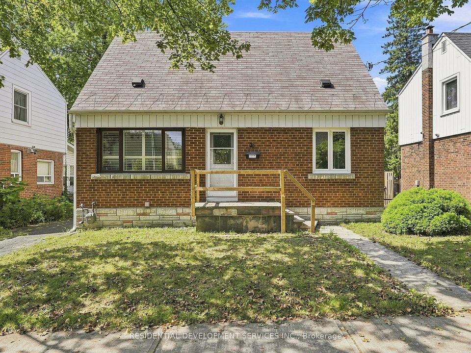 1st image of 21 Eastgate Cres
