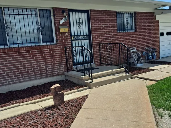951 Tresso 1626 - 1628 Hollywood Dr.