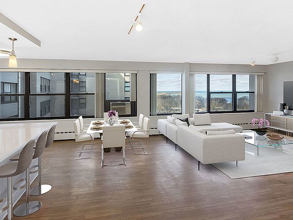 3rd image of 3410 N Lake Shore Dr #15HI