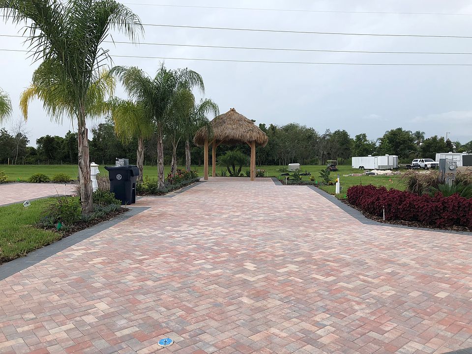 1st image of 3027 Wood Duck Dr