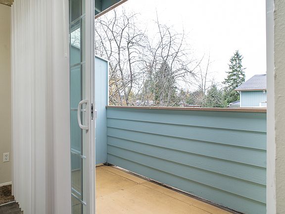 Garden Square Apartments