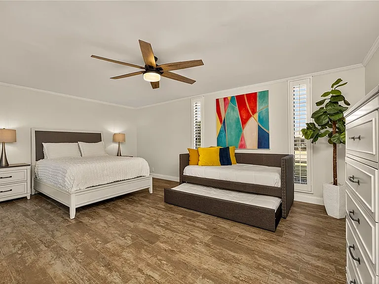 75407 Montecito Dr — Photo 20