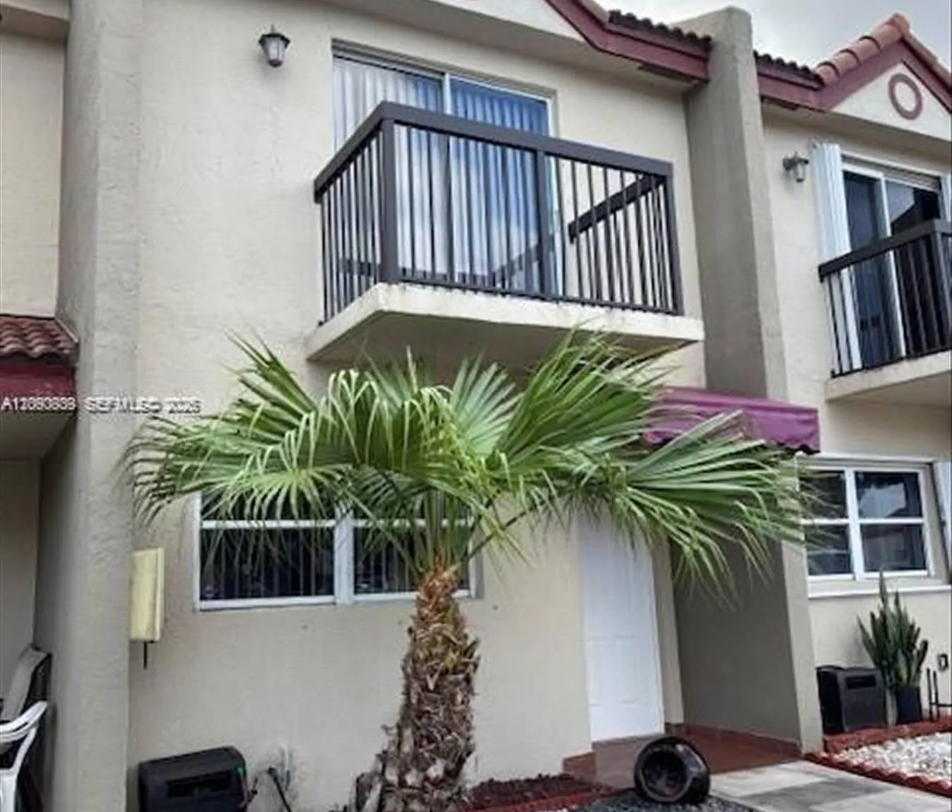 2 bed, 2.5 bath, 1100 sqft, $2,600 — Photo 1