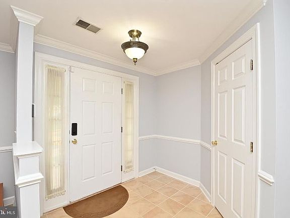 3rd image of 12433 Cedar Lakes Dr