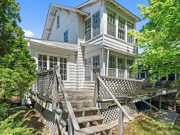 2nd image of 28 William Street