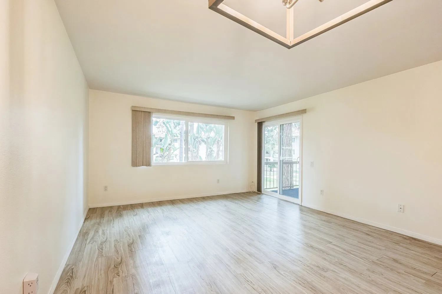 1 bed, 616 sqft, $2,550 — Photo 4