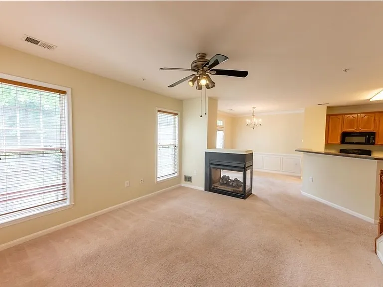 6783 Hampton Bay Ln — Photo 37