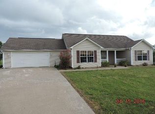 2910 Hatties Ln, Ozark, AR 72949