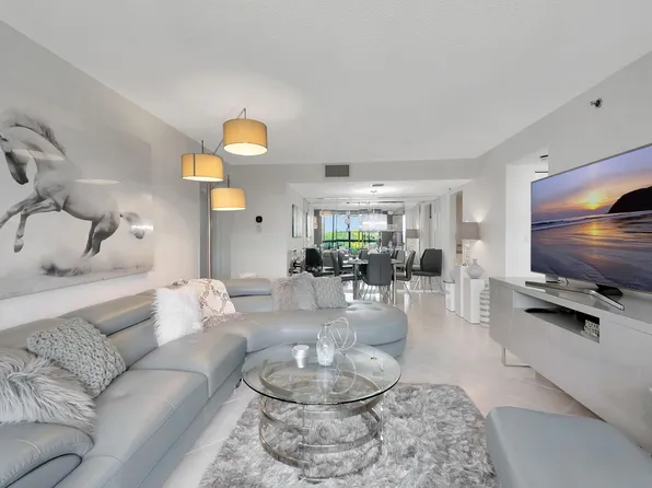 1856 Bridgewood Drive, Boca Raton, FL 33434