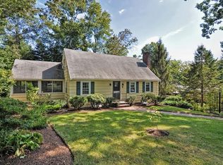 7 Sparrow Ln, Holliston, MA 01746
