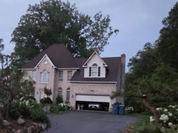 4001 Guinea Rd, Annandale, VA 22003