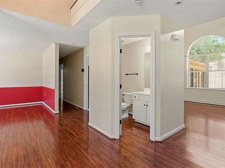 14 Sandy Pond Ct — Photo 10