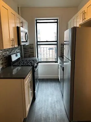 Rented by Edel Family Management | media 16