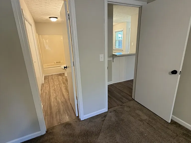 1248 Hamilton Dr — Photo 9