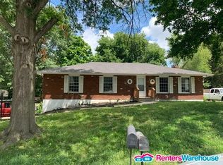 7513 N Baltimore Ave, Gladstone, MO 64118