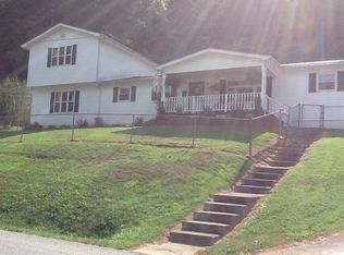 6986 Mud River Rd, Barboursville, WV 25504