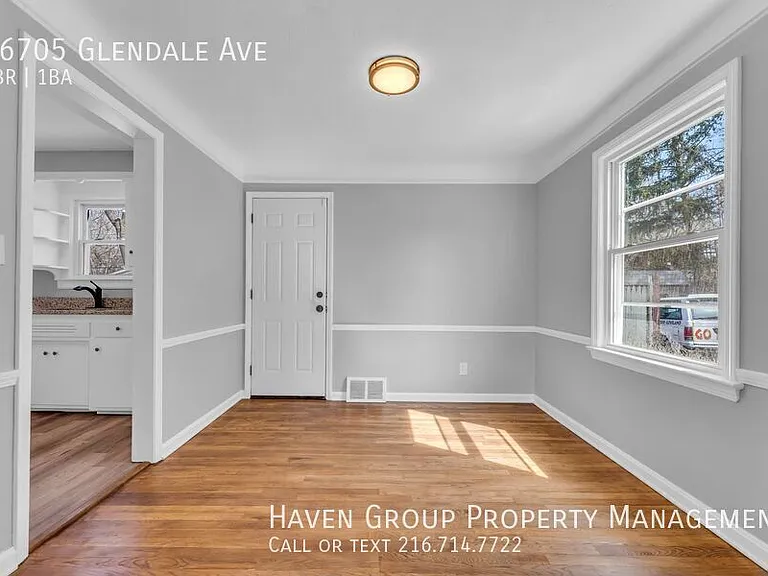 16705 Glendale Ave — Photo 7