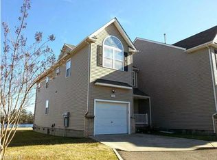 401 Reflection Ln, Hampton, VA 23666