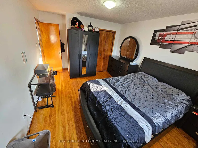 4011 Bishopstoke Ln — Photo 8