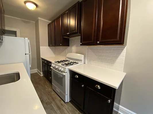 Rented by Contact Realty | media 5