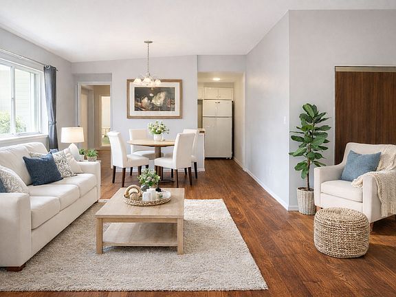 4th image of 4064 Lawrence Ave E Unit 604